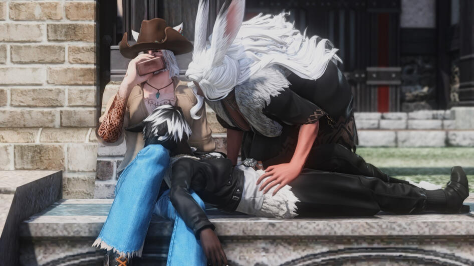 That one throuple meme